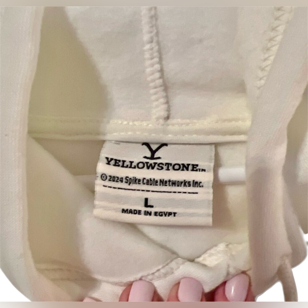 Yellowstone Dutton Ranch Hoodie, Size Large, NWT. - Picture 5 of 5